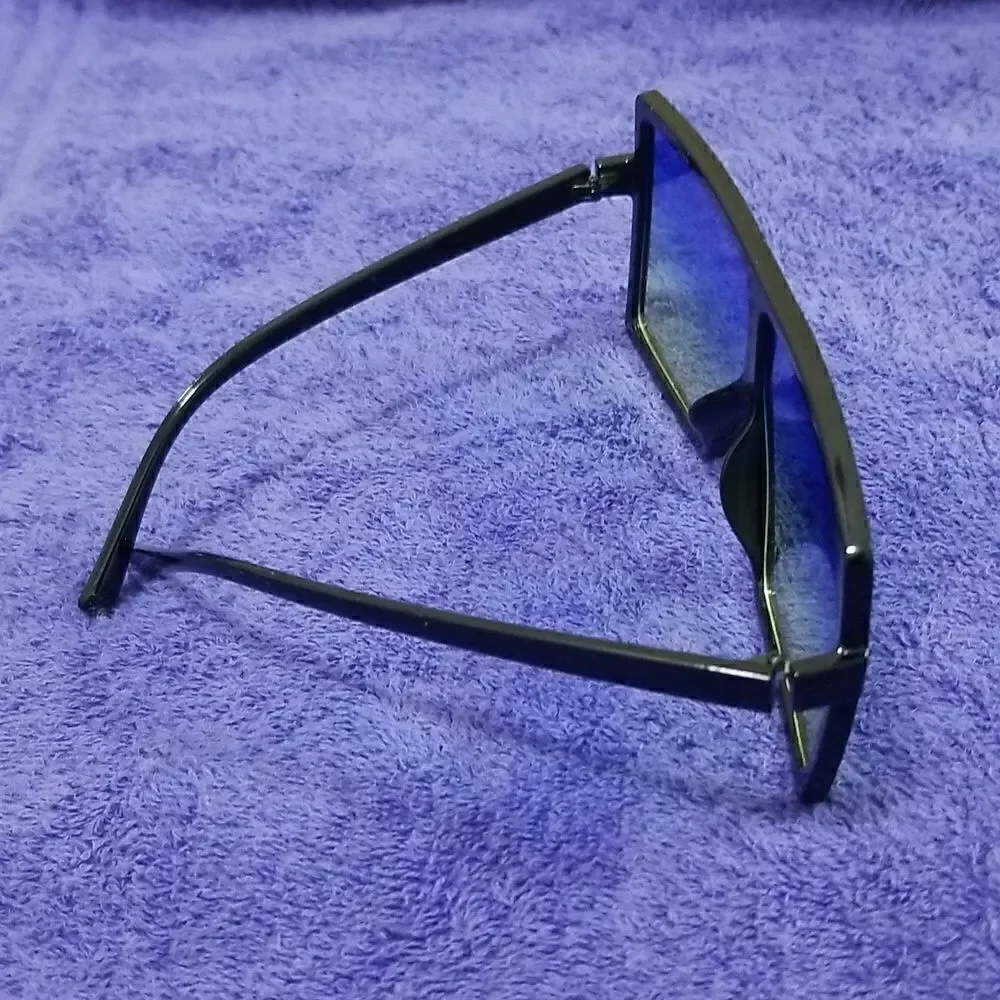 Ultimate Sunglasses high fashion